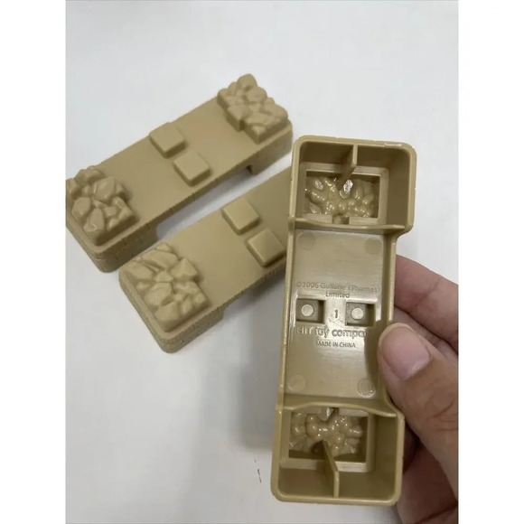 Thomas the Train Trackmaster Track Risers Lot of 8 Tan Replacement Pieces - Picture 5 of 7